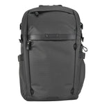 予約販売中｜VEO METRO B25L BK｜容量 約25L｜BACKPACKS｜バックパック｜トップ・サイド・バックの3方向アクセス